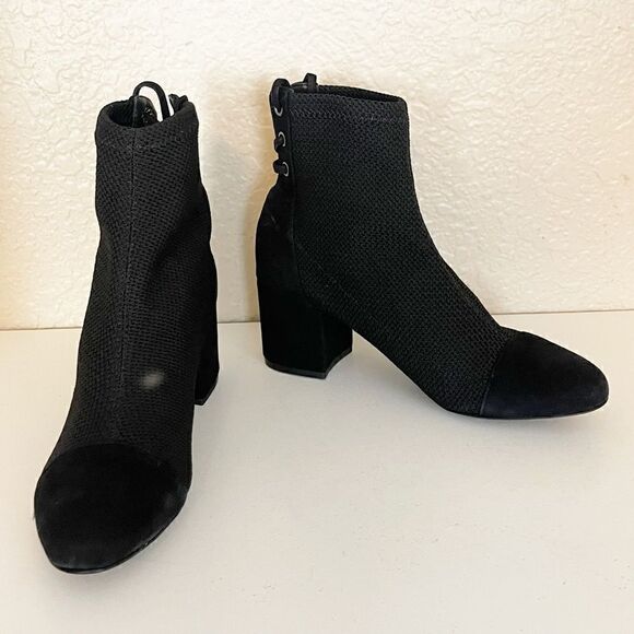 Schutz Emilia Women's Knit lace up Ankle Bootie Black Booties 6. NWB - Picture 13 of 13